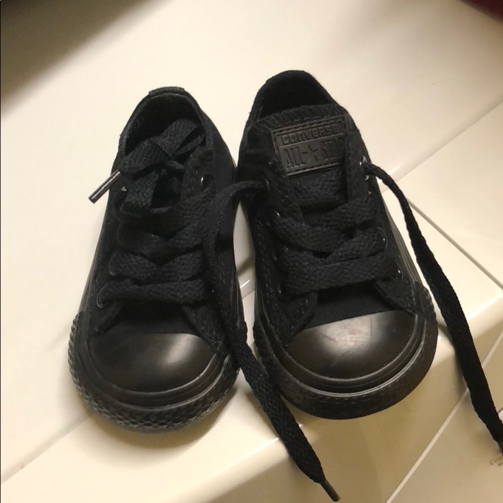Black baby converse